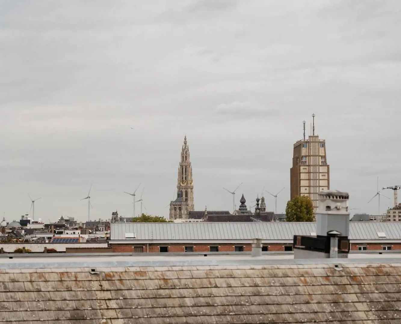 Prachtig Appartement Met Weids Uitzicht Op Aaa Locatie Antwerp Belgium